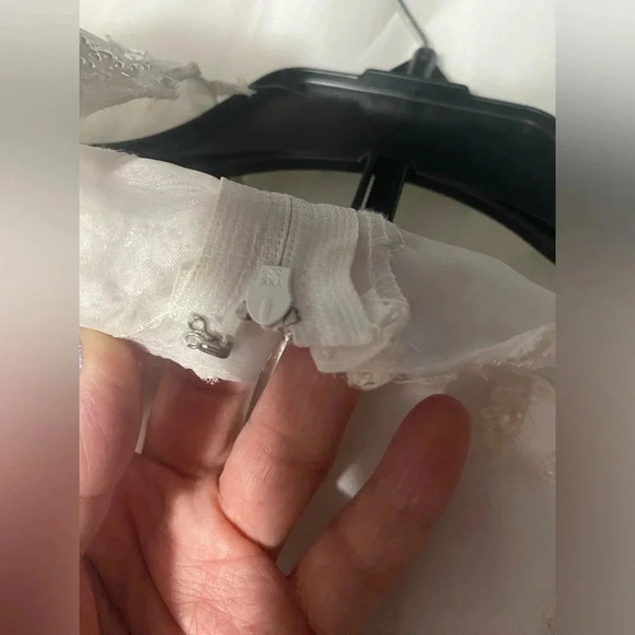 J.J.Anjorden Girls Dress White Embroidered w/Beads With Cap Sleeve Cover Size 8X - Picture 15 of 15